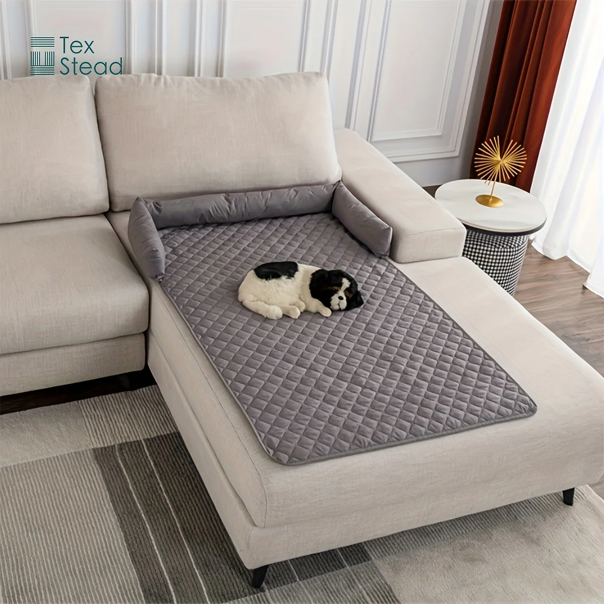 LuxeLounge - Image 2